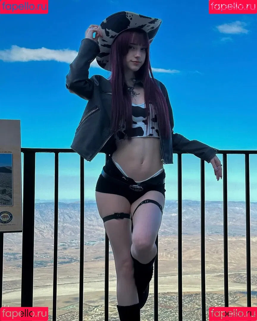 BreesKnees / BunnyGirlBree / breebunny Onlyfans Photo Gallery 