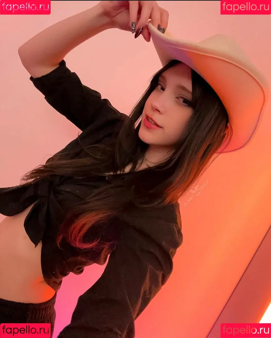 BreesKnees / BunnyGirlBree / breebunny Onlyfans Photo Gallery 