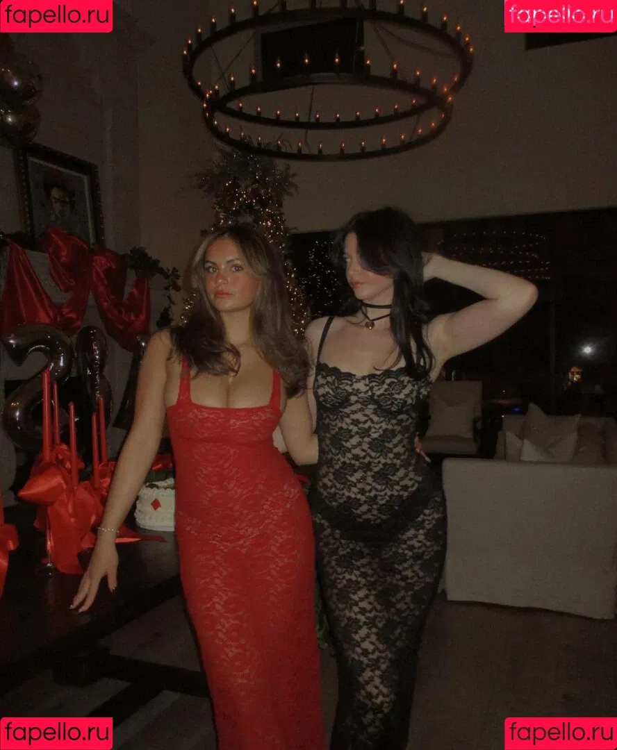 Sara Bella Harris / iamsarahharris Onlyfans Photo Gallery 