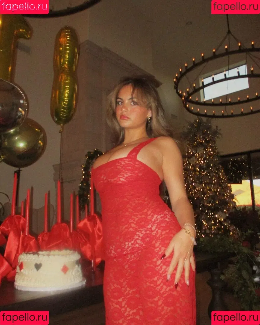 Sara Bella Harris / iamsarahharris Onlyfans Photo Gallery 