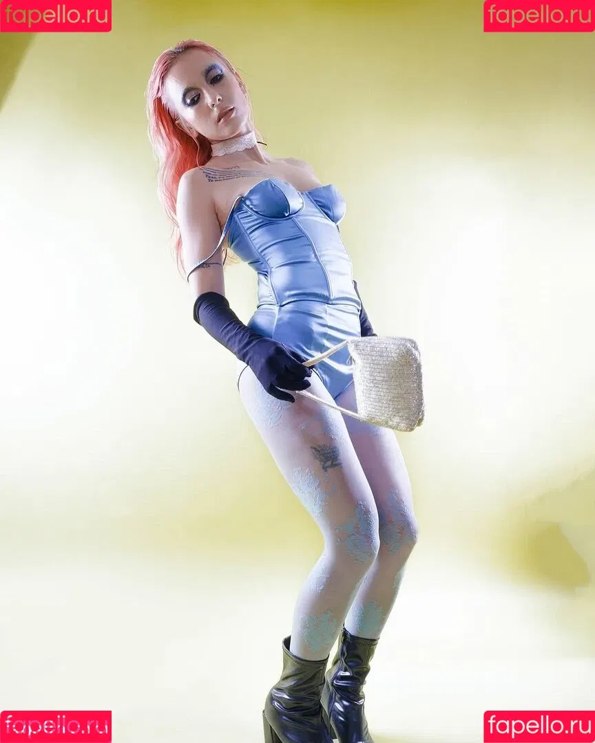 ElIZAGRACEMUSIC / Eliza Grace / elizaxograce Onlyfans Photo Gallery 