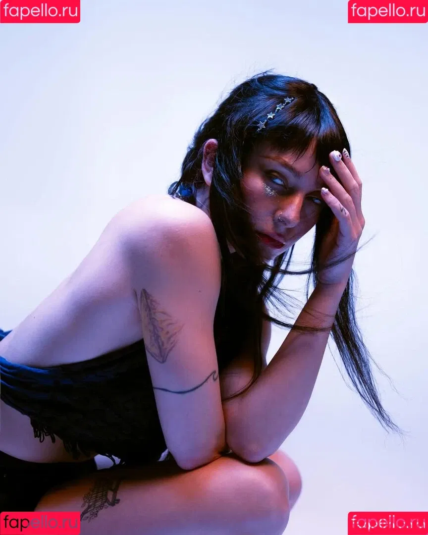 ElIZAGRACEMUSIC / Eliza Grace / elizaxograce Onlyfans Photo Gallery 