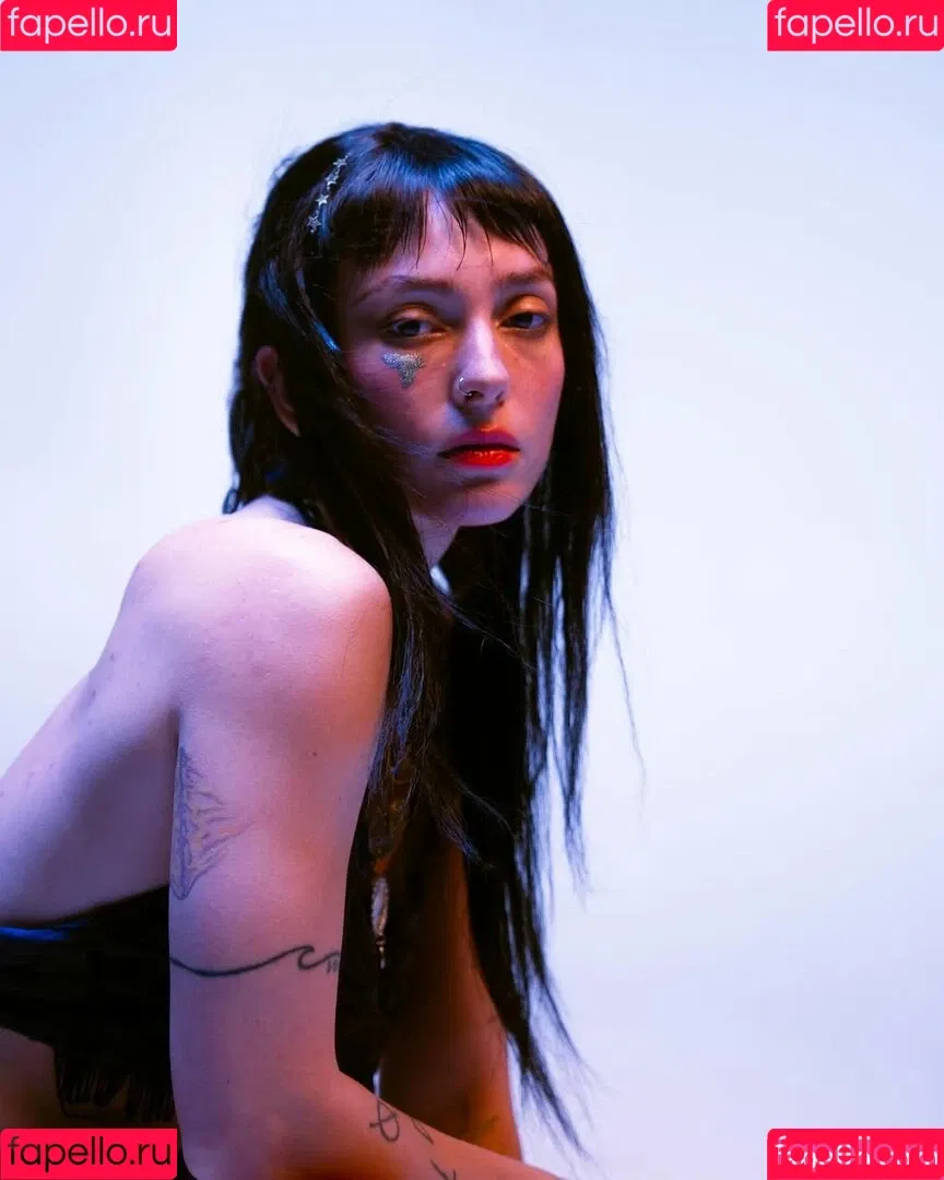 ElIZAGRACEMUSIC / Eliza Grace / elizaxograce Onlyfans Photo Gallery 