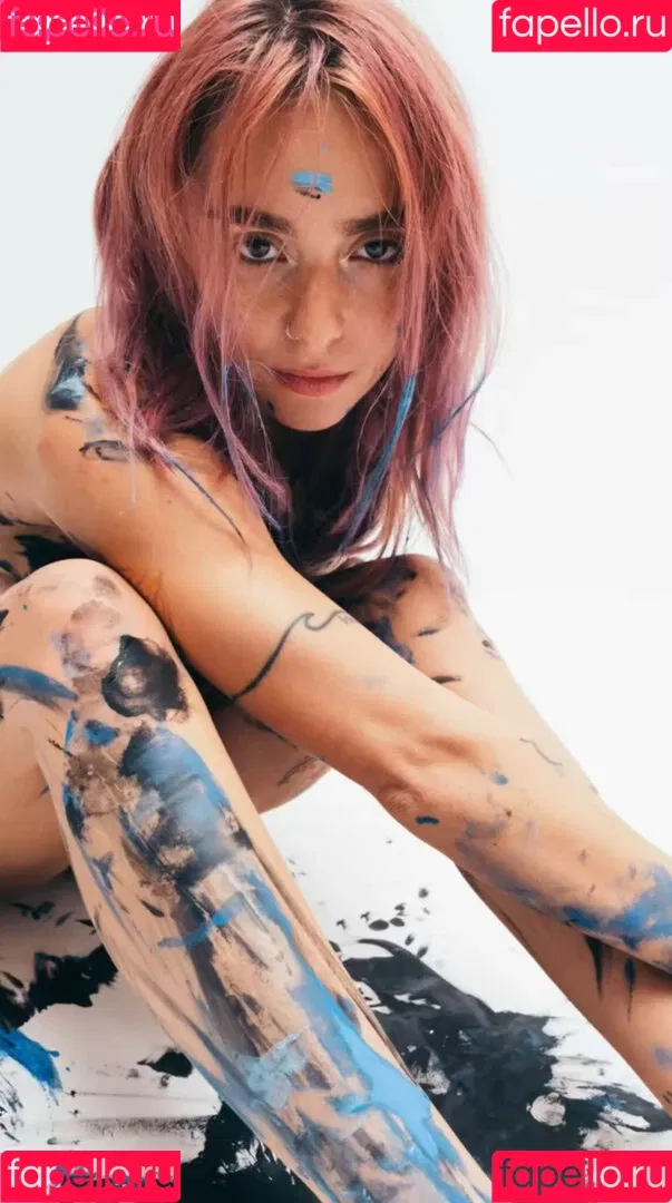 ElIZAGRACEMUSIC / Eliza Grace / elizaxograce Onlyfans Photo Gallery 