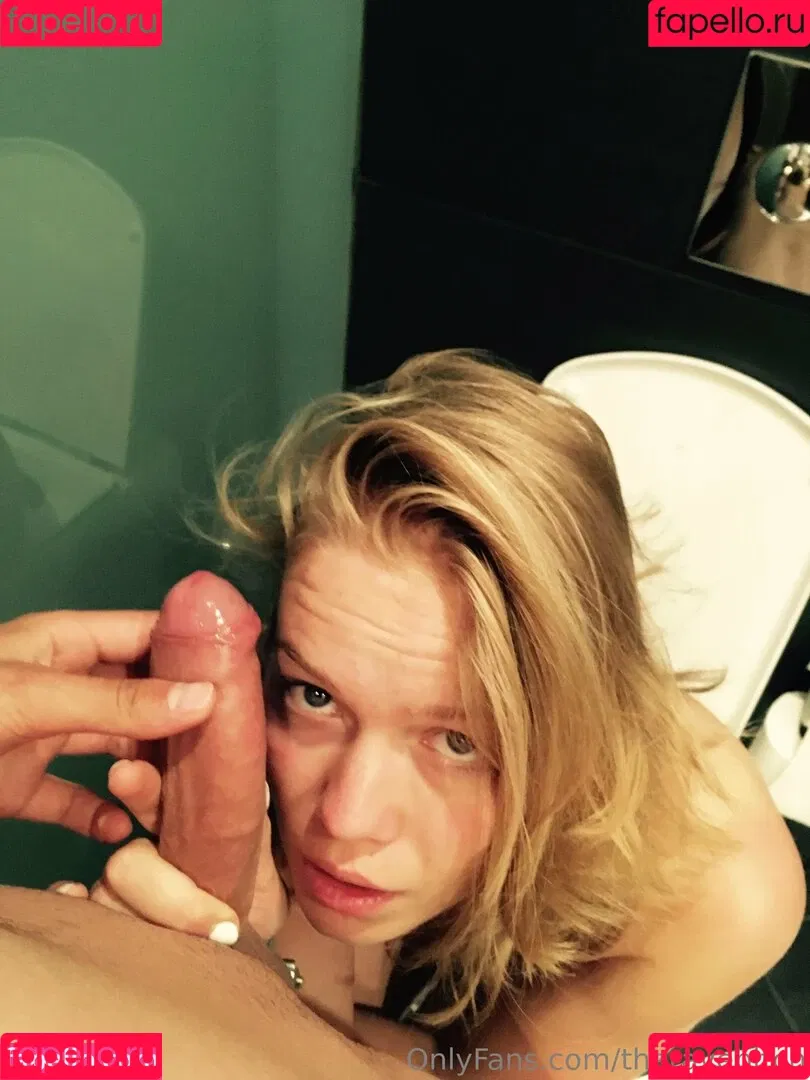 theravebitch Onlyfans Photo Gallery 