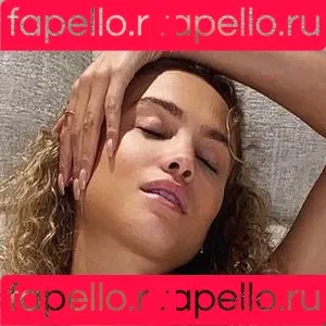 Rose Bertram / rose_bertram Onlyfans Photo Gallery 