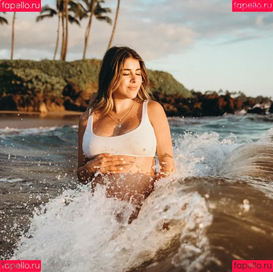 Daniella Monet / daniellamonet Onlyfans Photo Gallery 