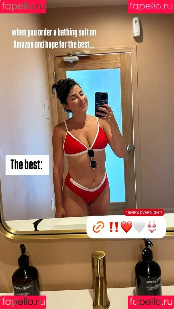 Daniella Monet / daniellamonet Onlyfans Photo Gallery 