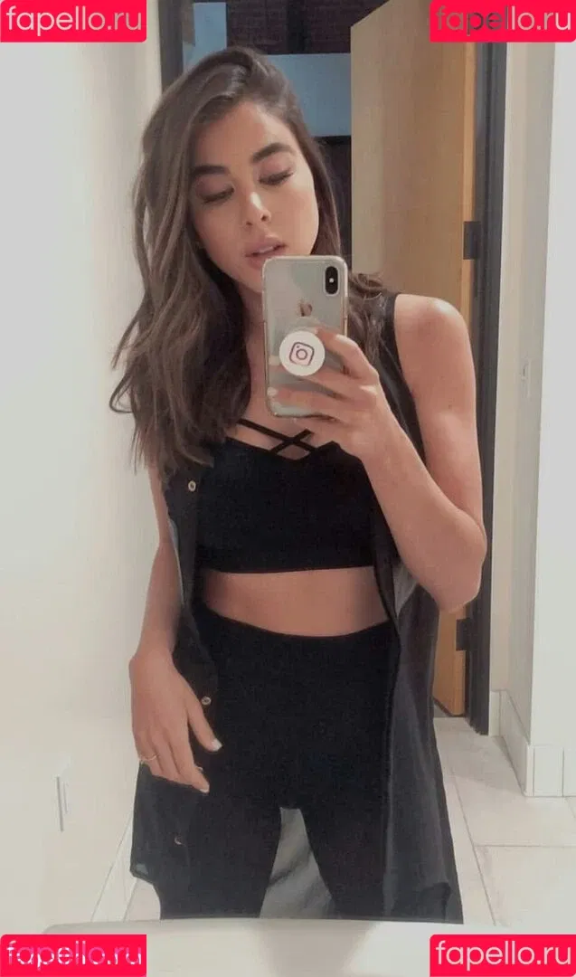 Daniella Monet / daniellamonet Onlyfans Photo Gallery 