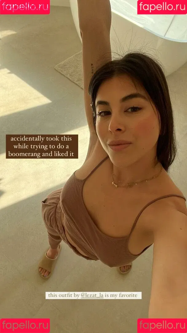 Daniella Monet / daniellamonet Onlyfans Photo Gallery 