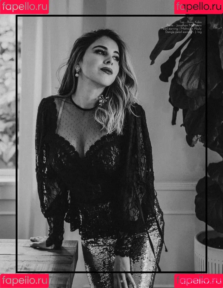 Daniella Monet / daniellamonet Onlyfans Photo Gallery 