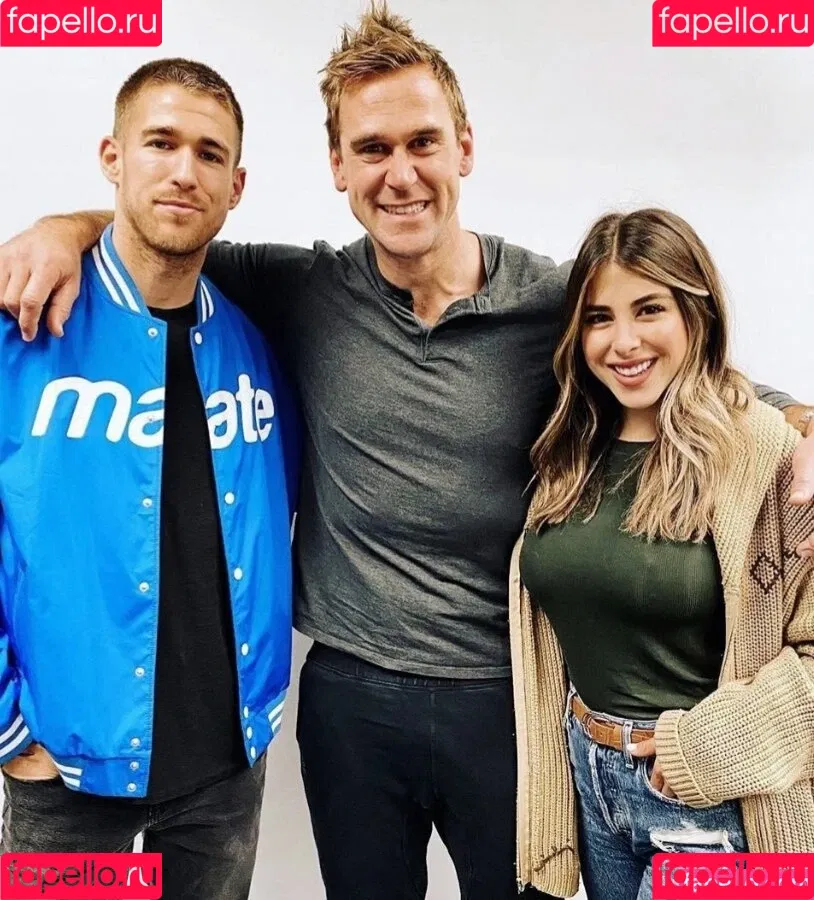 Daniella Monet / daniellamonet Onlyfans Photo Gallery 