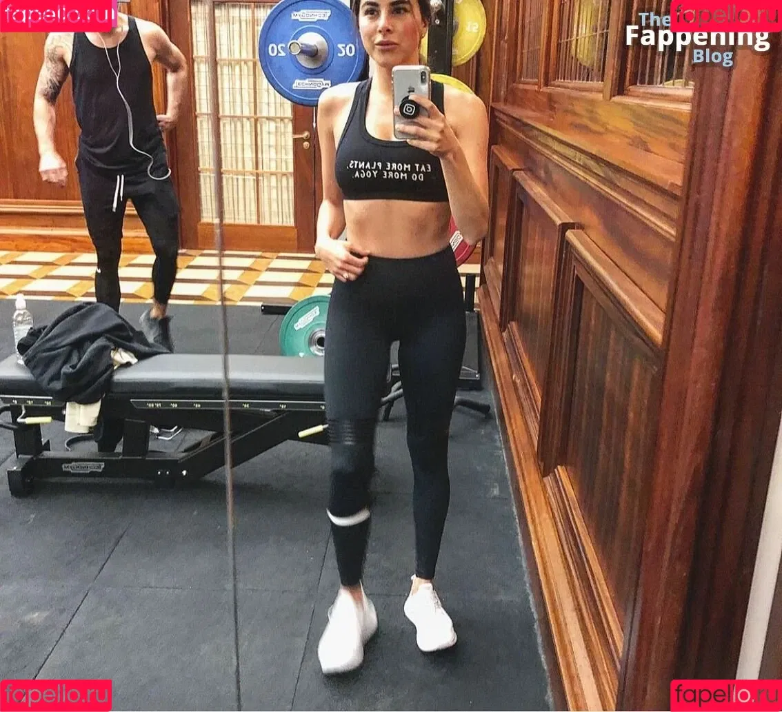 Daniella Monet / daniellamonet Onlyfans Photo Gallery 