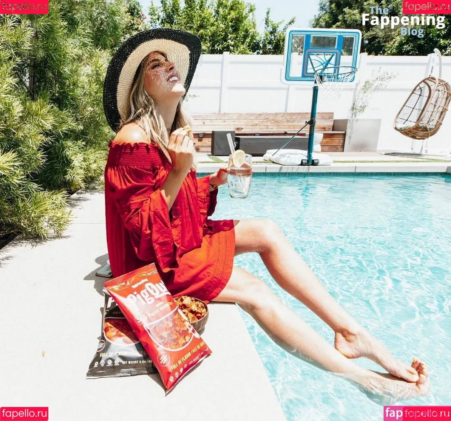 Daniella Monet / daniellamonet Onlyfans Photo Gallery 