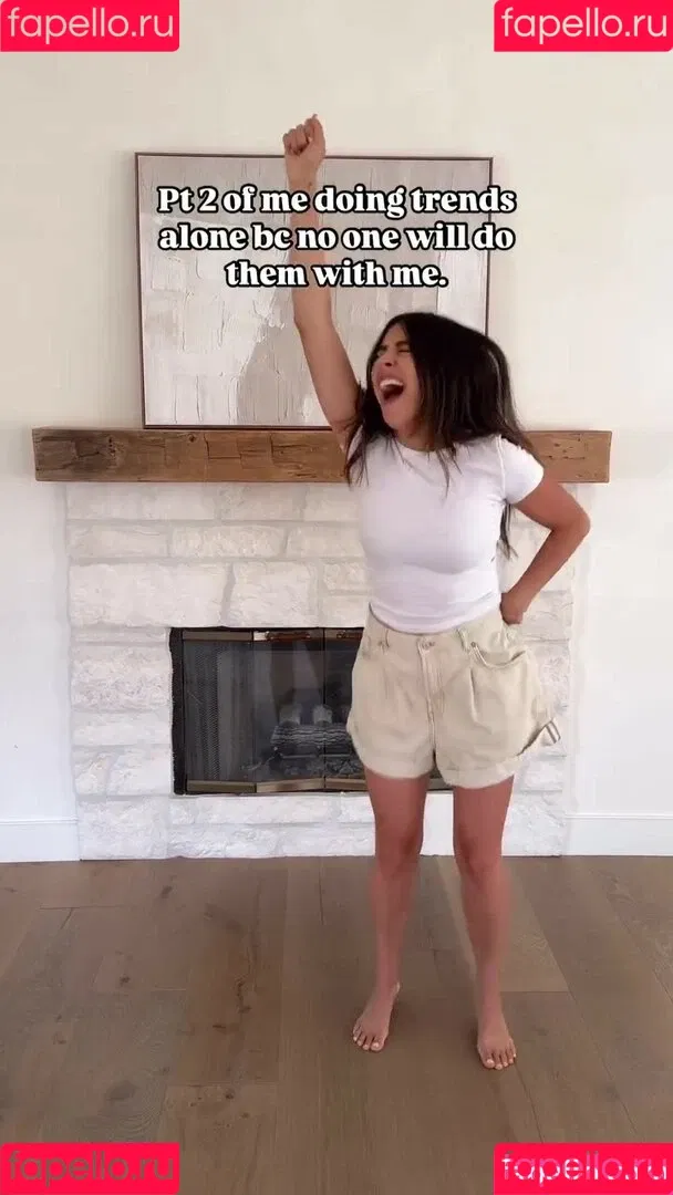 Daniella Monet / daniellamonet Onlyfans Photo Gallery 