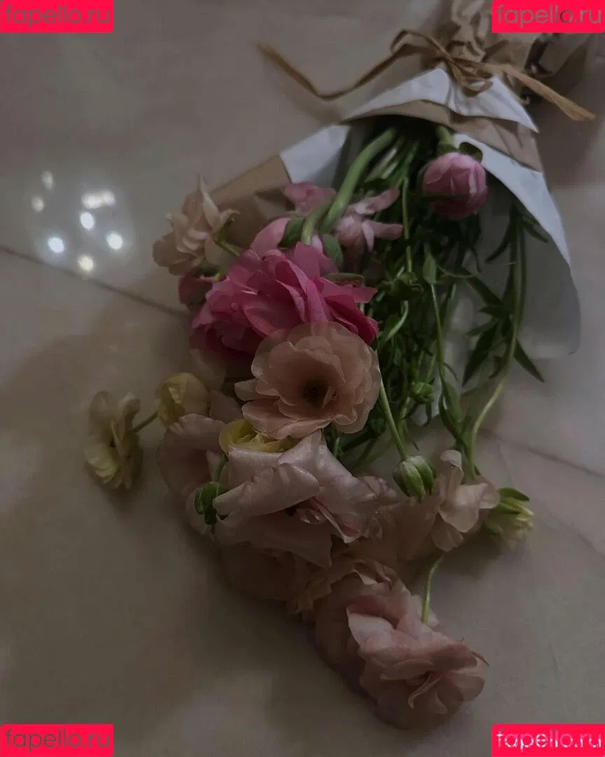 Daniella Monet / daniellamonet Onlyfans Photo Gallery 