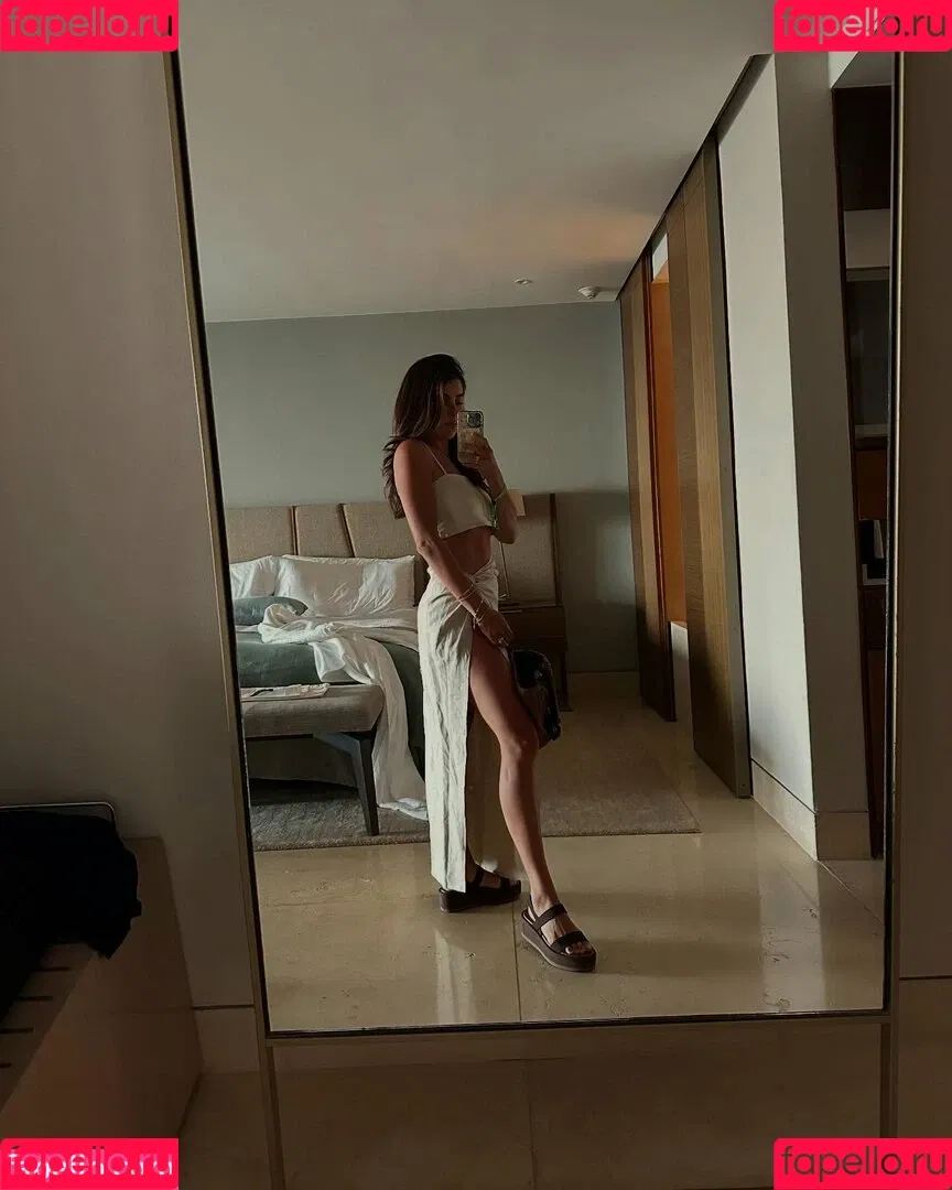 Daniella Monet / daniellamonet Onlyfans Photo Gallery 