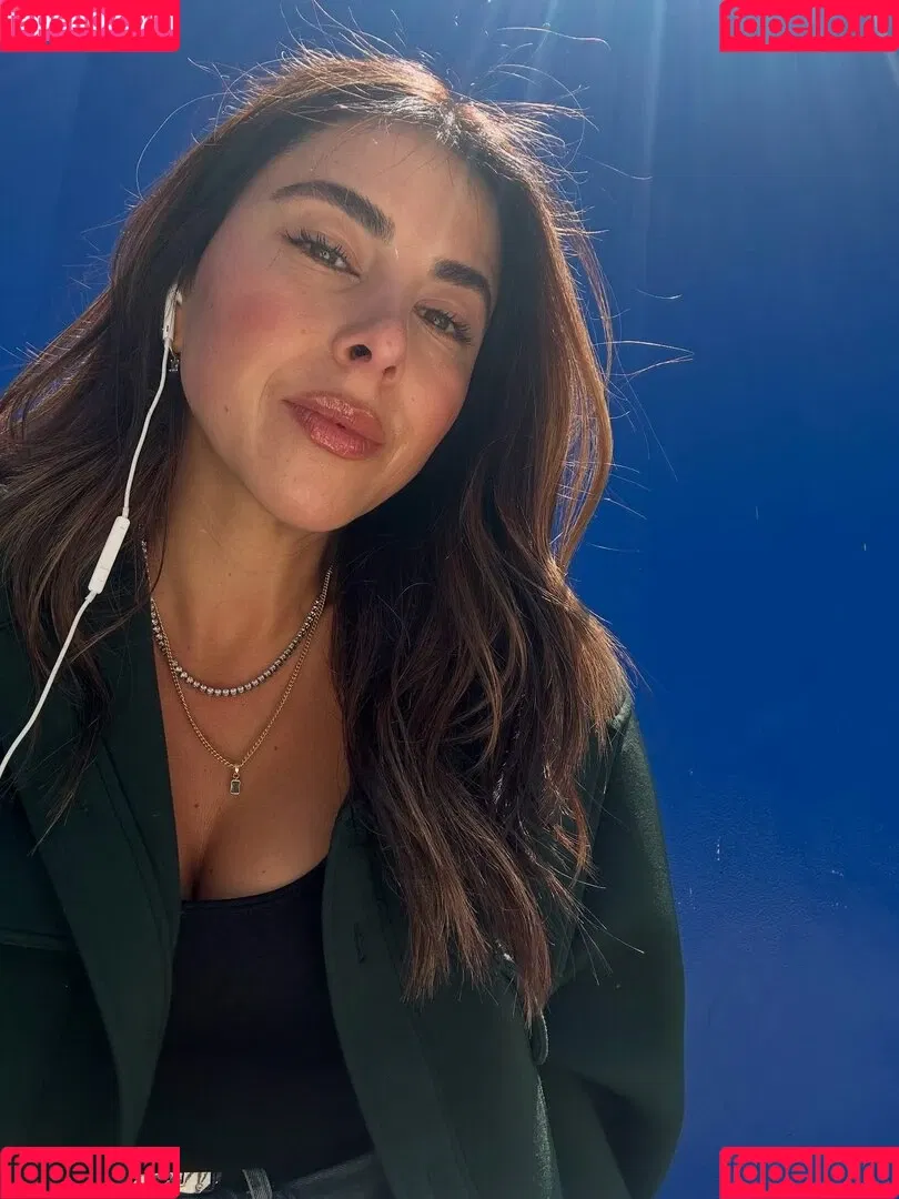 Daniella Monet / daniellamonet Onlyfans Photo Gallery 