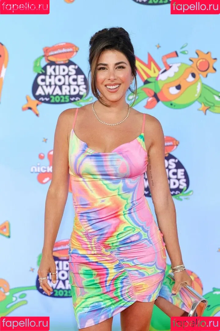 Daniella Monet / daniellamonet Onlyfans Photo Gallery 