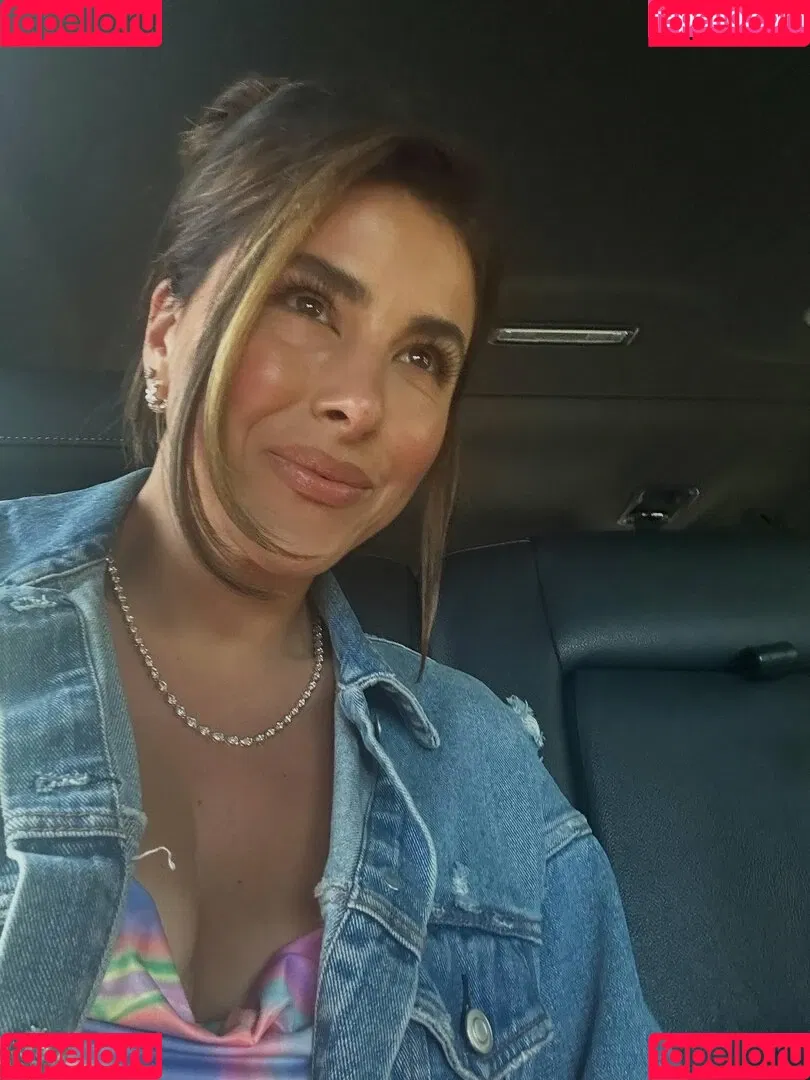 Daniella Monet / daniellamonet Onlyfans Photo Gallery 