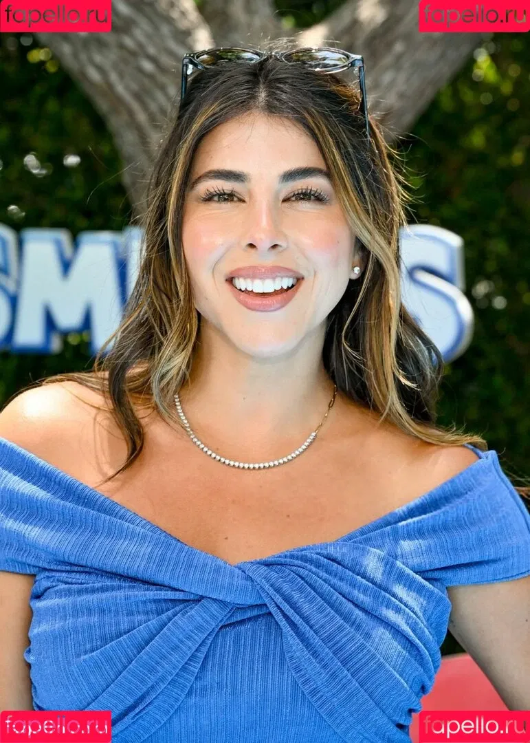 Daniella Monet / daniellamonet Onlyfans Photo Gallery 