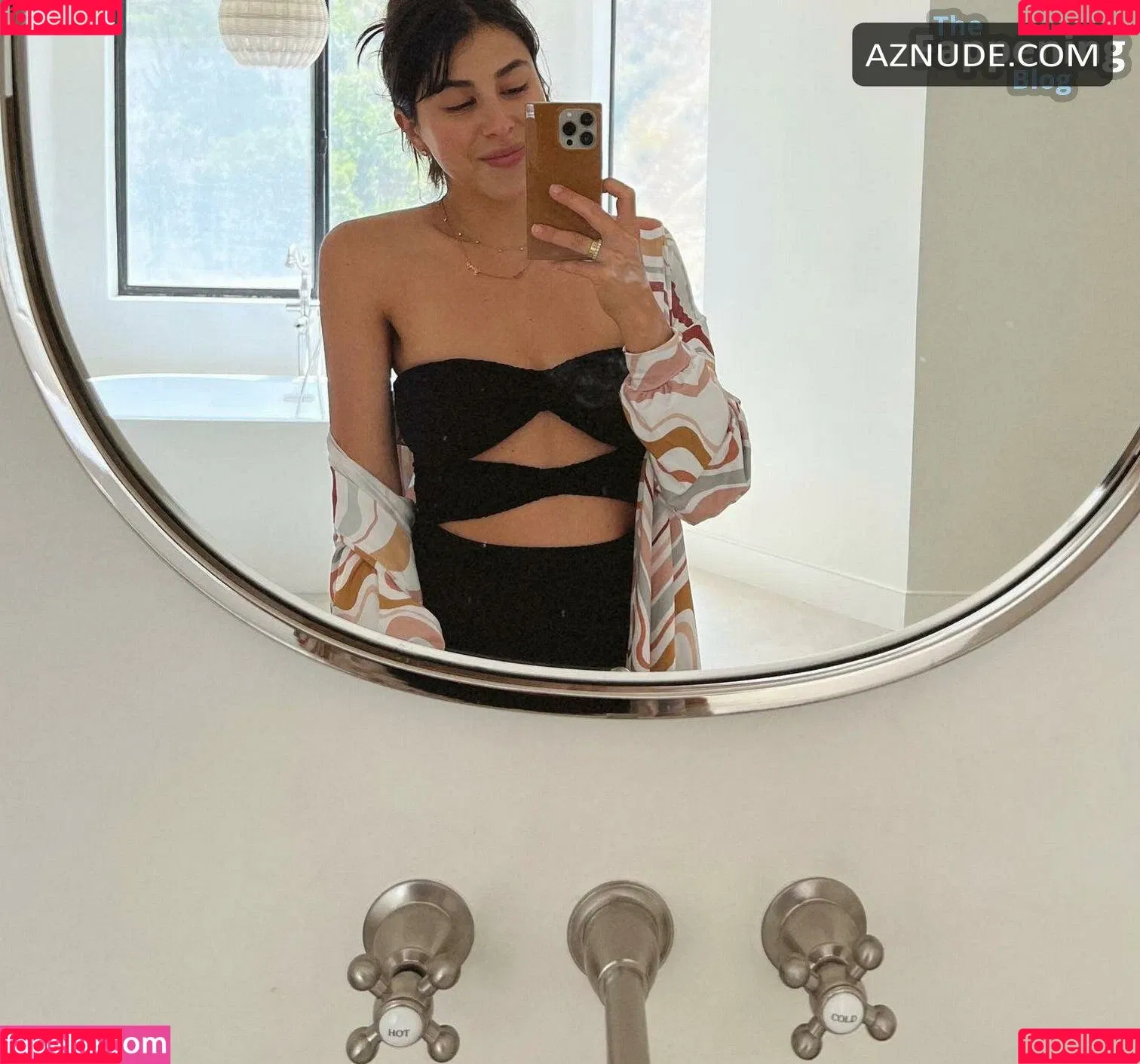 Daniella Monet / daniellamonet Onlyfans Photo Gallery 