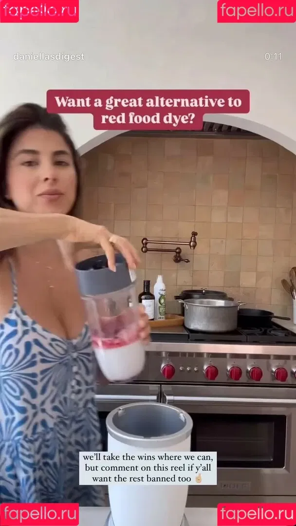 Daniella Monet / daniellamonet Onlyfans Photo Gallery 