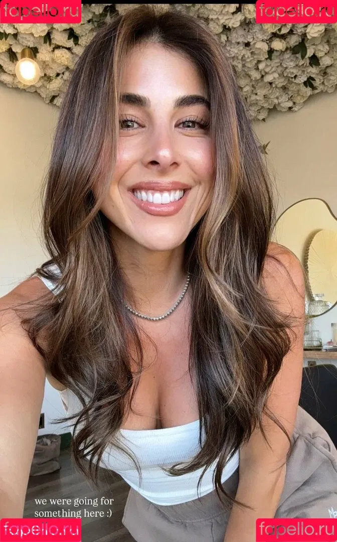 Daniella Monet / daniellamonet Onlyfans Photo Gallery 