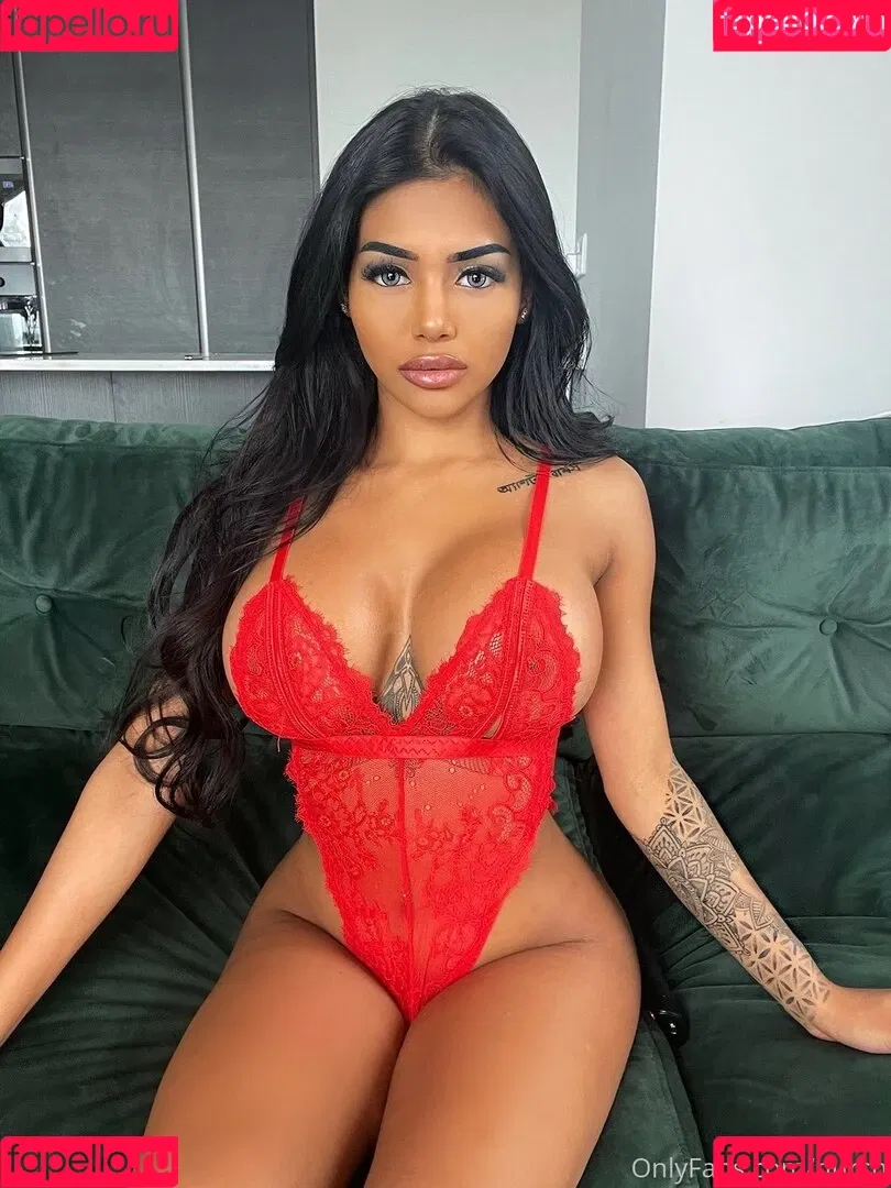 Nursh / Nurshath Dulal / nurshathd_ Onlyfans Photo Gallery 