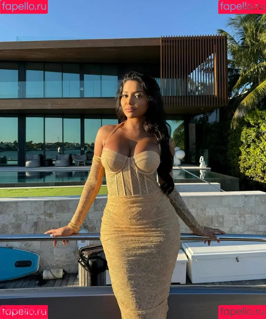 Nursh / Nurshath Dulal / nurshathd_ Onlyfans Photo Gallery 