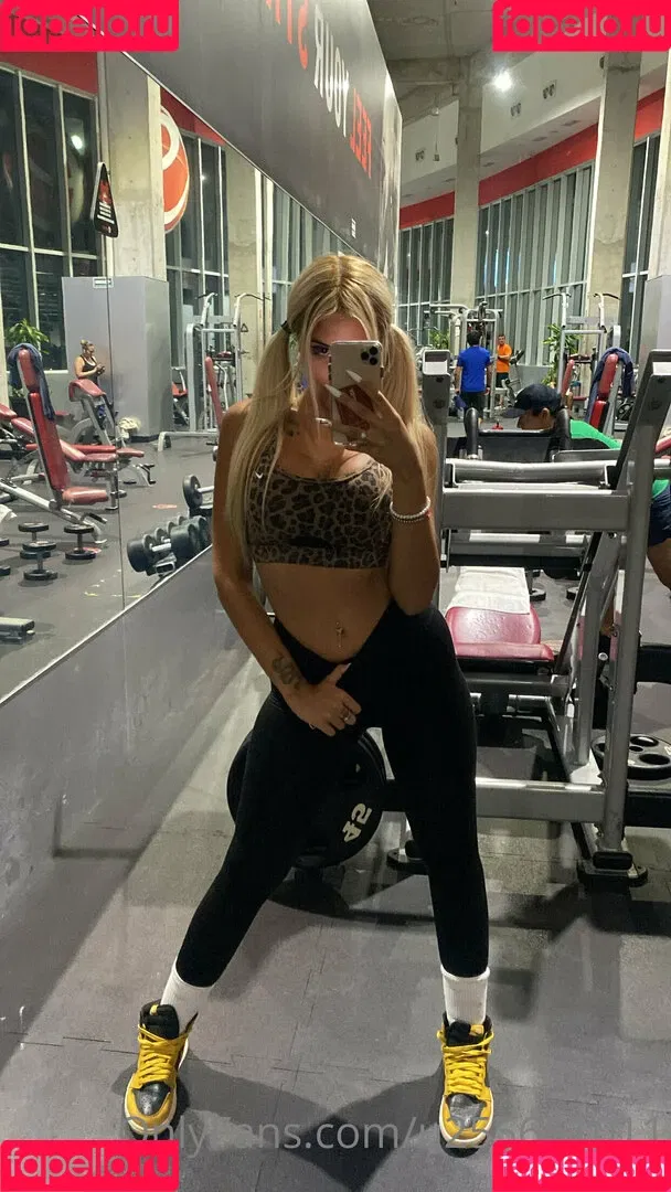 victoriagucci / victoriaguccilosio Onlyfans Photo Gallery 