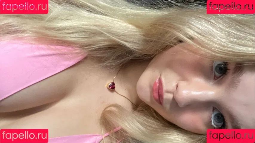 Courtney_36180 / court_kneeeeeee / courtneyxosa Onlyfans Photo Gallery 