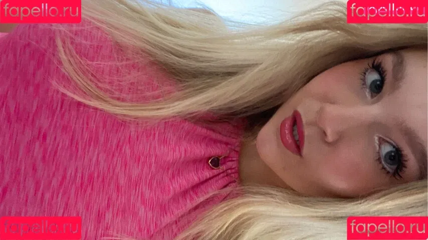 Courtney_36180 / court_kneeeeeee / courtneyxosa Onlyfans Photo Gallery 