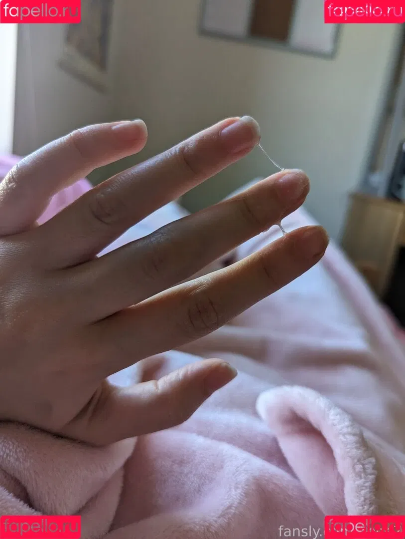 Cute Kinky F18 / Ebee7 / ebee07 Onlyfans Photo Gallery 