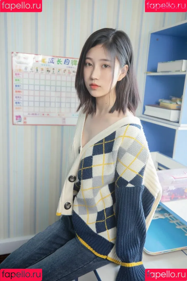 nianlin / nnian_ / nnian_011 Onlyfans Photo Gallery 