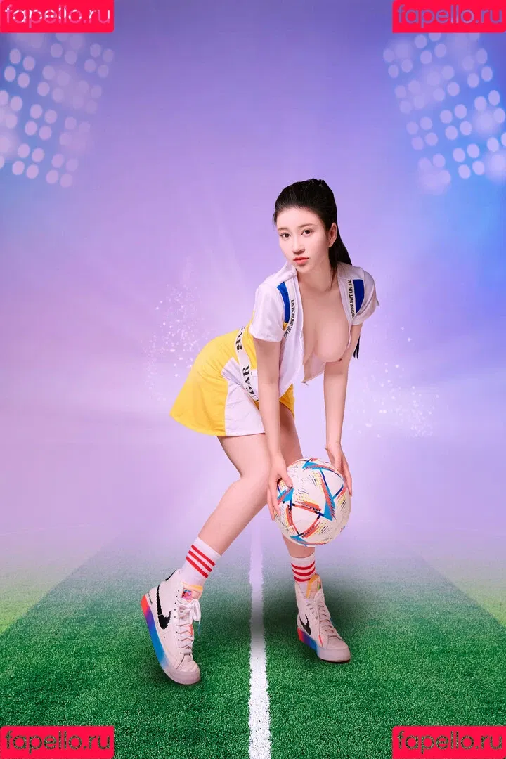 nianlin / nnian_ / nnian_011 Onlyfans Photo Gallery 