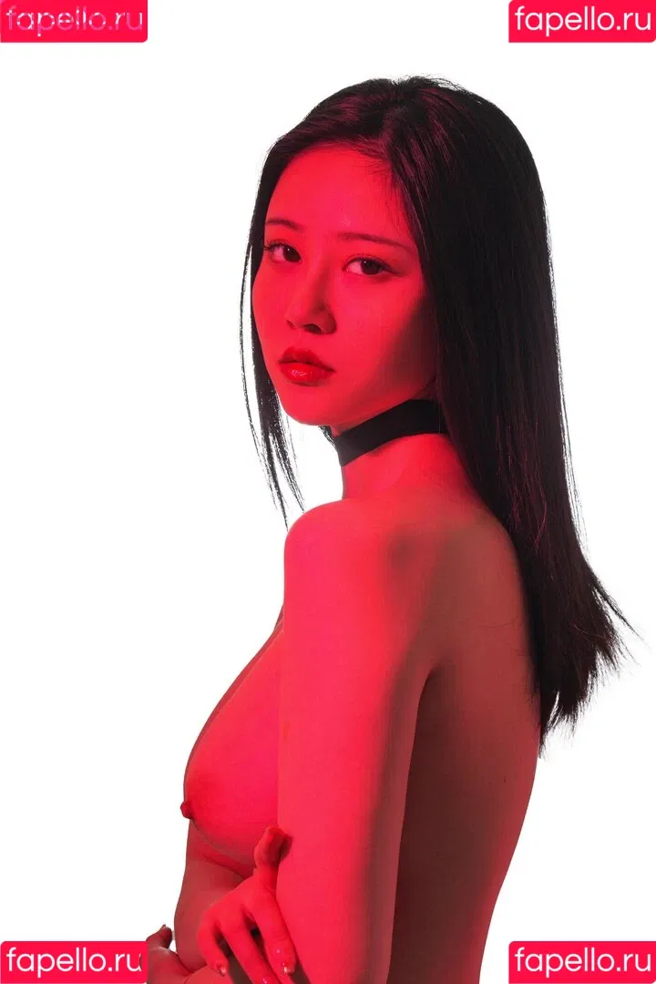 nianlin / nnian_ / nnian_011 Onlyfans Photo Gallery 