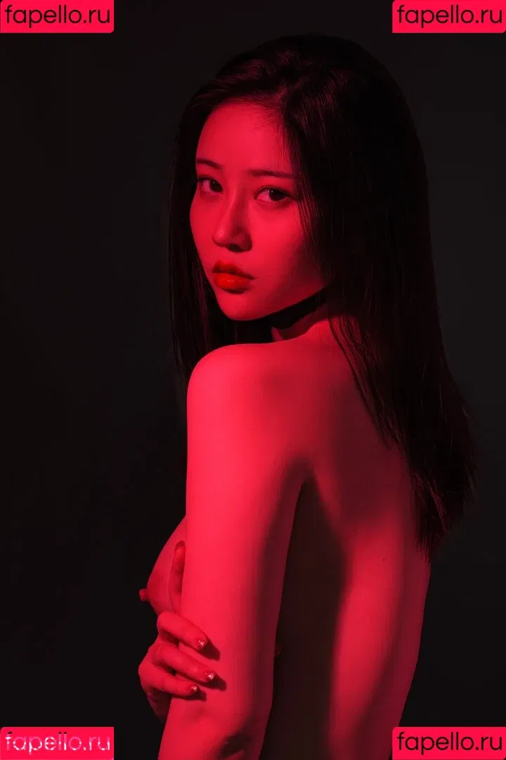 nianlin / nnian_ / nnian_011 Onlyfans Photo Gallery 