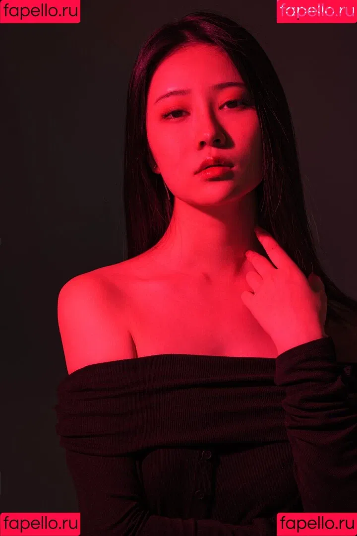 nianlin / nnian_ / nnian_011 Onlyfans Photo Gallery 