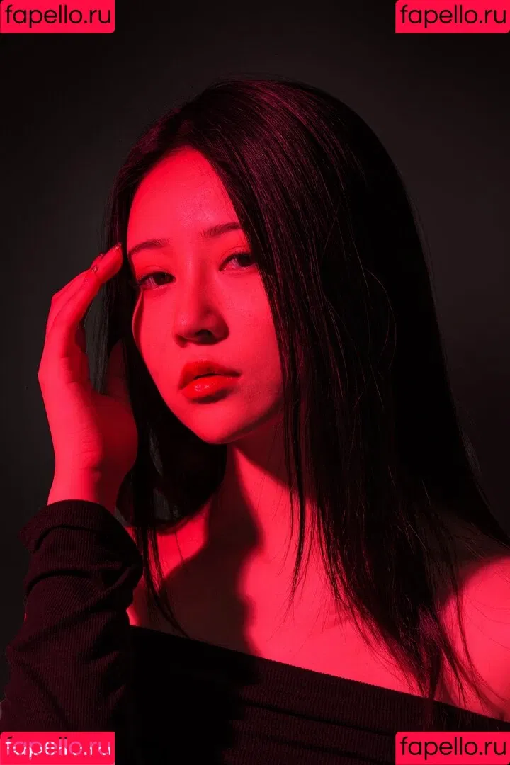 nianlin / nnian_ / nnian_011 Onlyfans Photo Gallery 