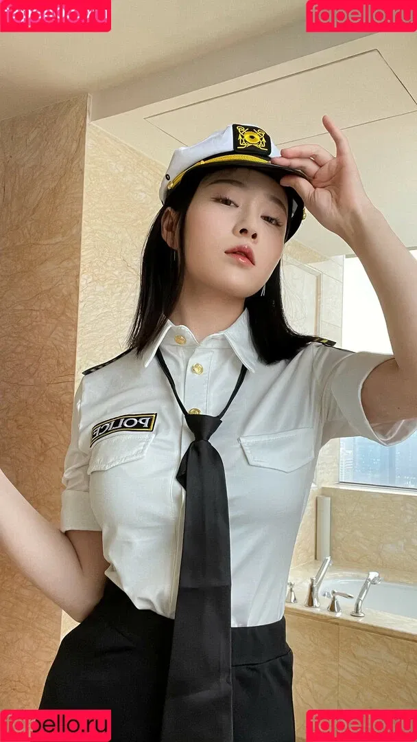 nianlin / nnian_ / nnian_011 Onlyfans Photo Gallery 