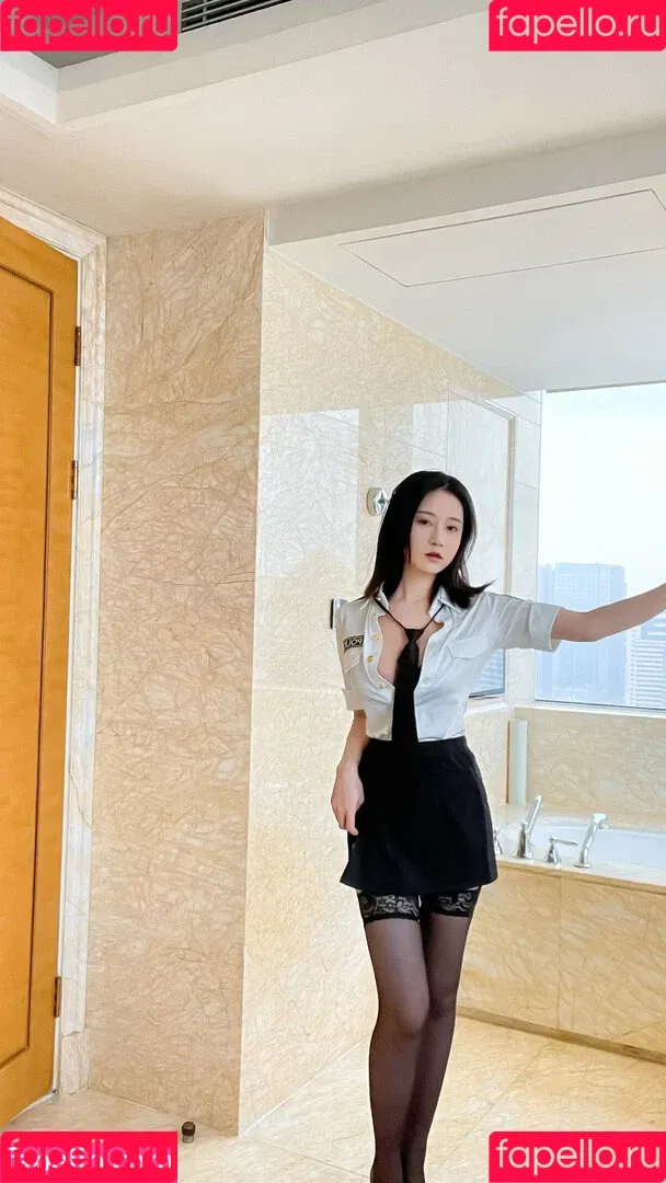 nianlin / nnian_ / nnian_011 Onlyfans Photo Gallery 