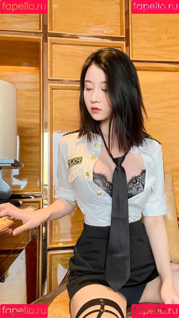 nianlin / nnian_ / nnian_011 Onlyfans Photo Gallery 