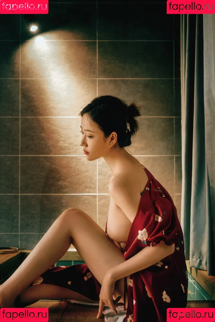 nianlin / nnian_ / nnian_011 Onlyfans Photo Gallery 