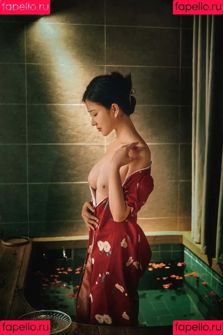 nianlin / nnian_ / nnian_011 Onlyfans Photo Gallery 