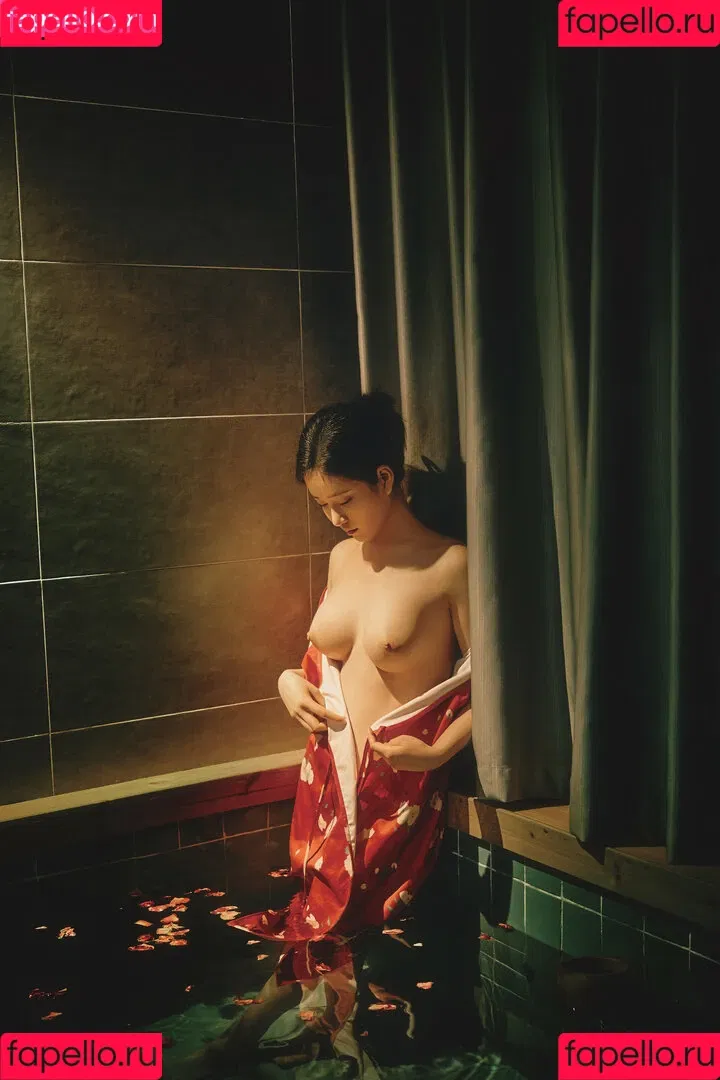 nianlin / nnian_ / nnian_011 Onlyfans Photo Gallery 