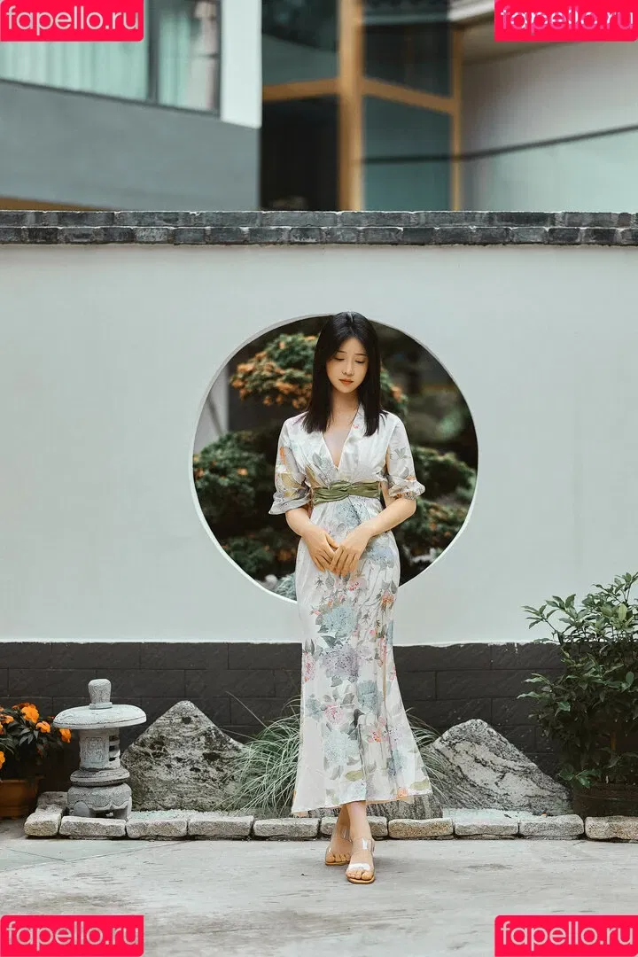 nianlin / nnian_ / nnian_011 Onlyfans Photo Gallery 