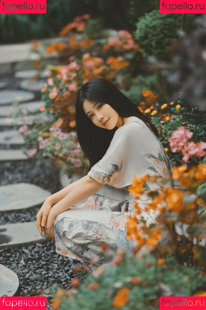 nianlin / nnian_ / nnian_011 Onlyfans Photo Gallery 