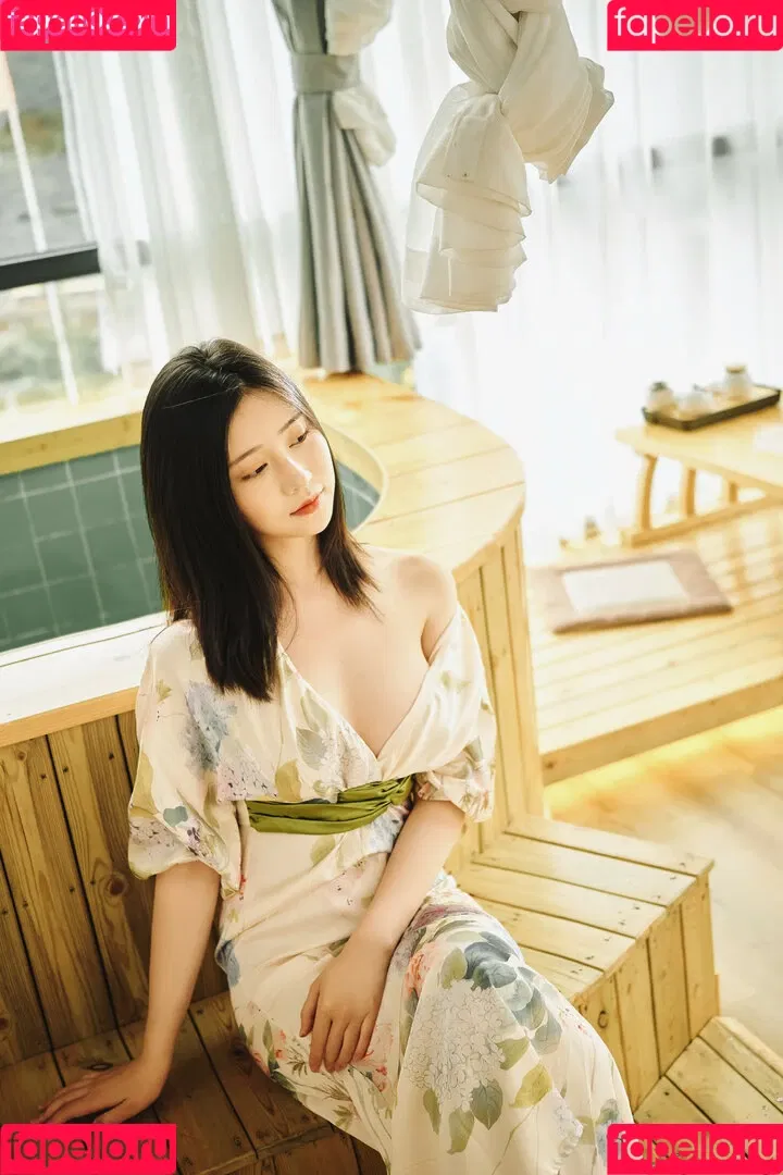 nianlin / nnian_ / nnian_011 Onlyfans Photo Gallery 