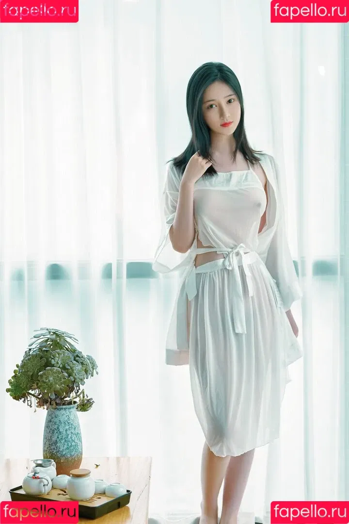 nianlin / nnian_ / nnian_011 Onlyfans Photo Gallery 